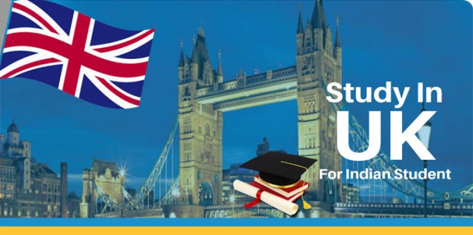 Career Opportunities After Graduating from US and UK Universities